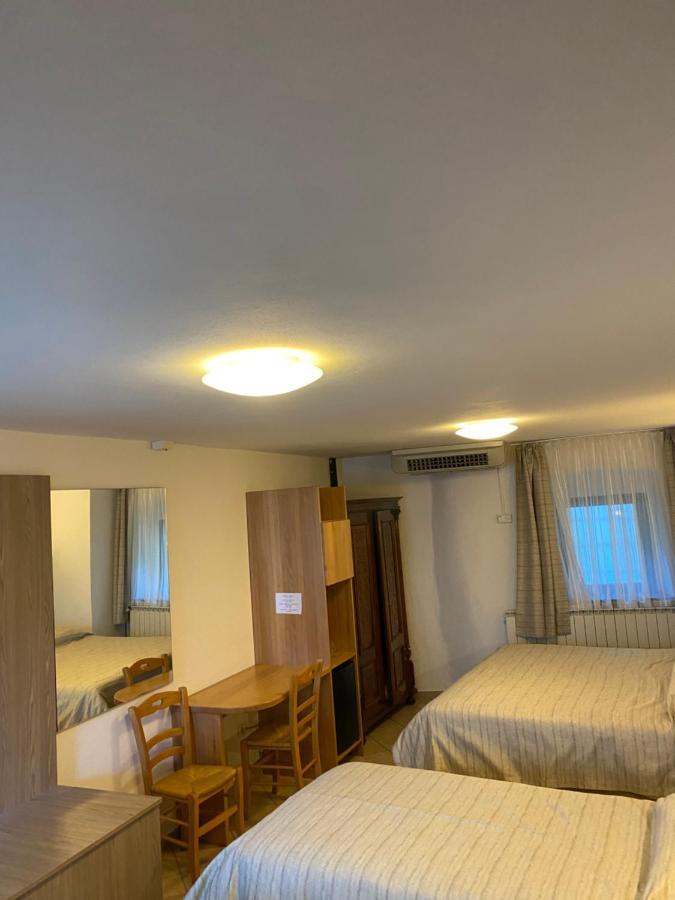 Fedrig Private Rooms & Apartment Кобарид Экстерьер фото