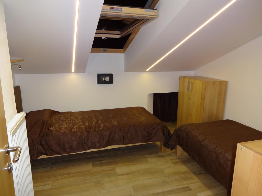 Fedrig Private Rooms & Apartment Кобарид Экстерьер фото