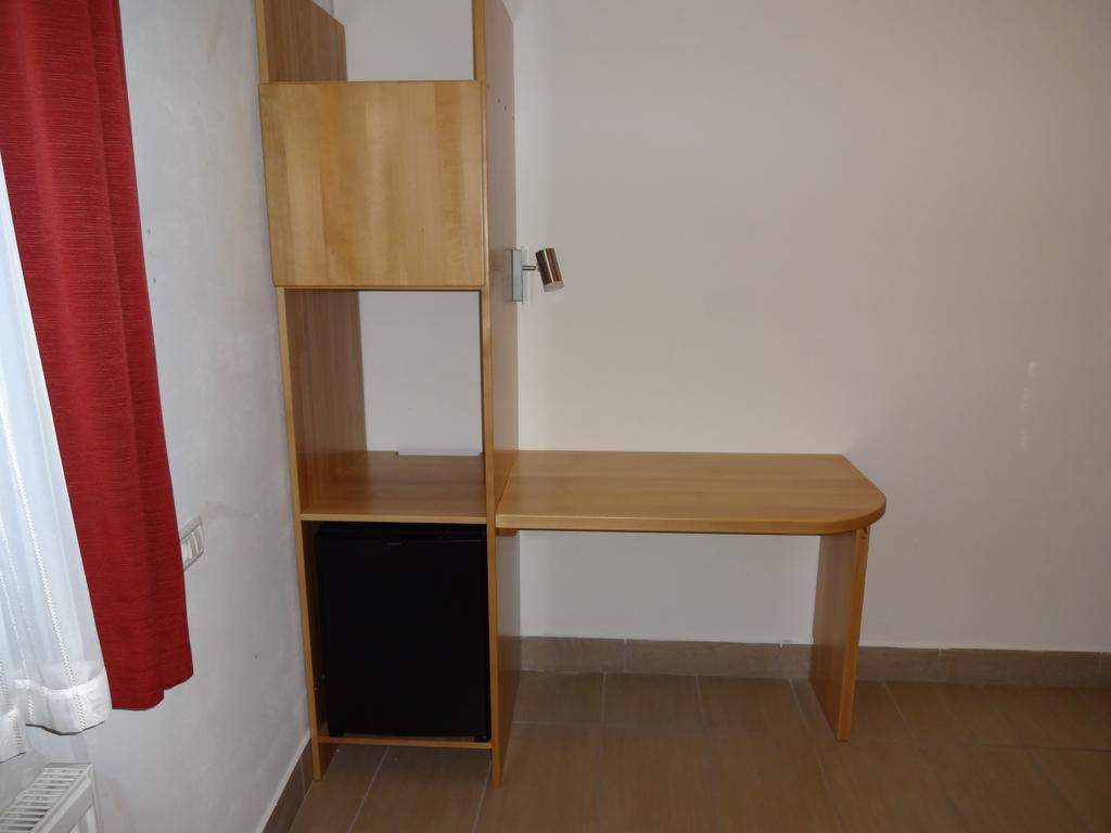 Fedrig Private Rooms & Apartment Кобарид Экстерьер фото